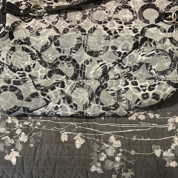 Coach bag with C leopard print - Picture 5 of 8